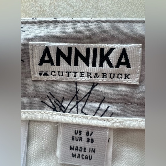 ANNIKA Cutter & Buck | ladies cropped golf pants. Size: 8 - Picture 4 of 16